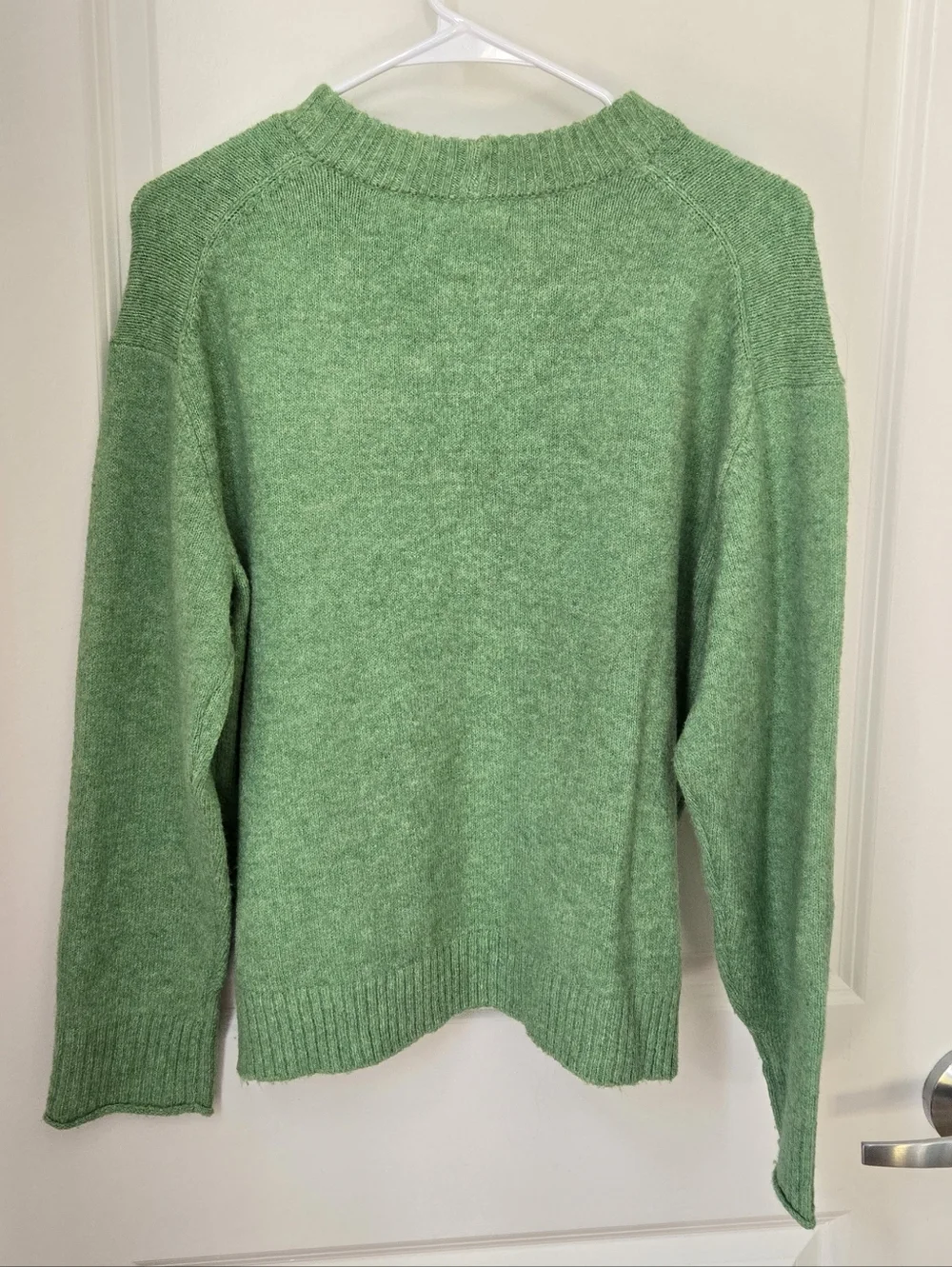 American Eagle Green Fluffy Knit Sweater Sz S - Picture 2 of 12